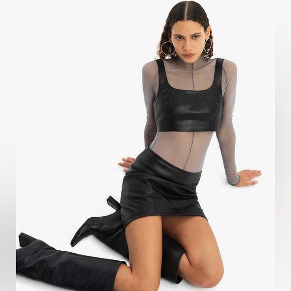 Oval Square - Ossassy Top - L - Picture 3 of 9